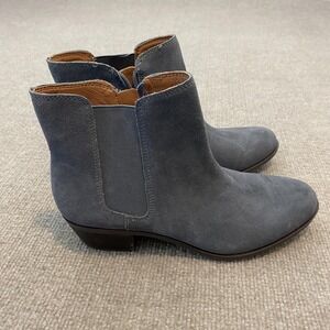 Lucky Brand Boots Womens Size 7.5 Gray Suede Chelsea Ankle Zip Block Heel Casual